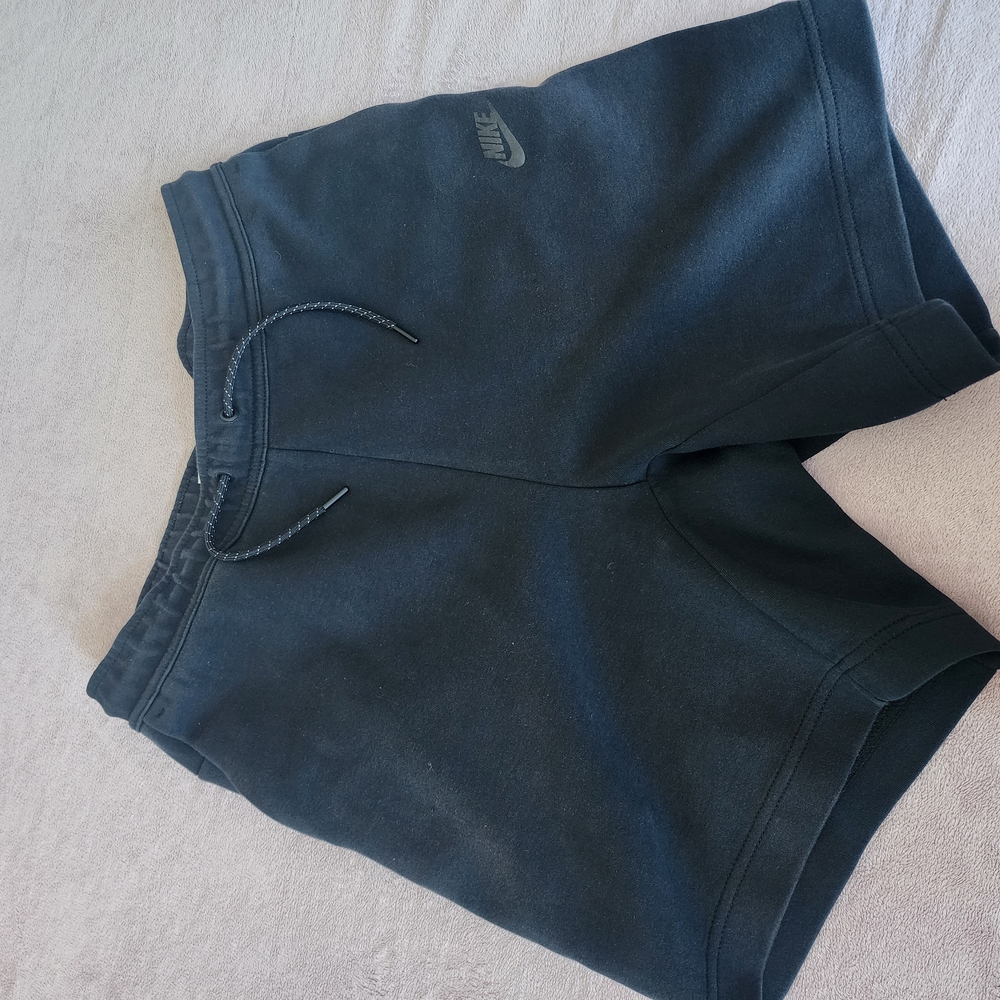 Nike Black Athletic Shorts for Men